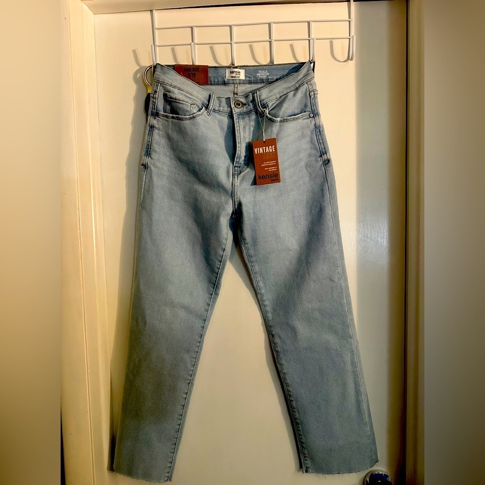 Vintage Luxe “The Allie” Jeans
High Rose Slim Strg Vintage NWT